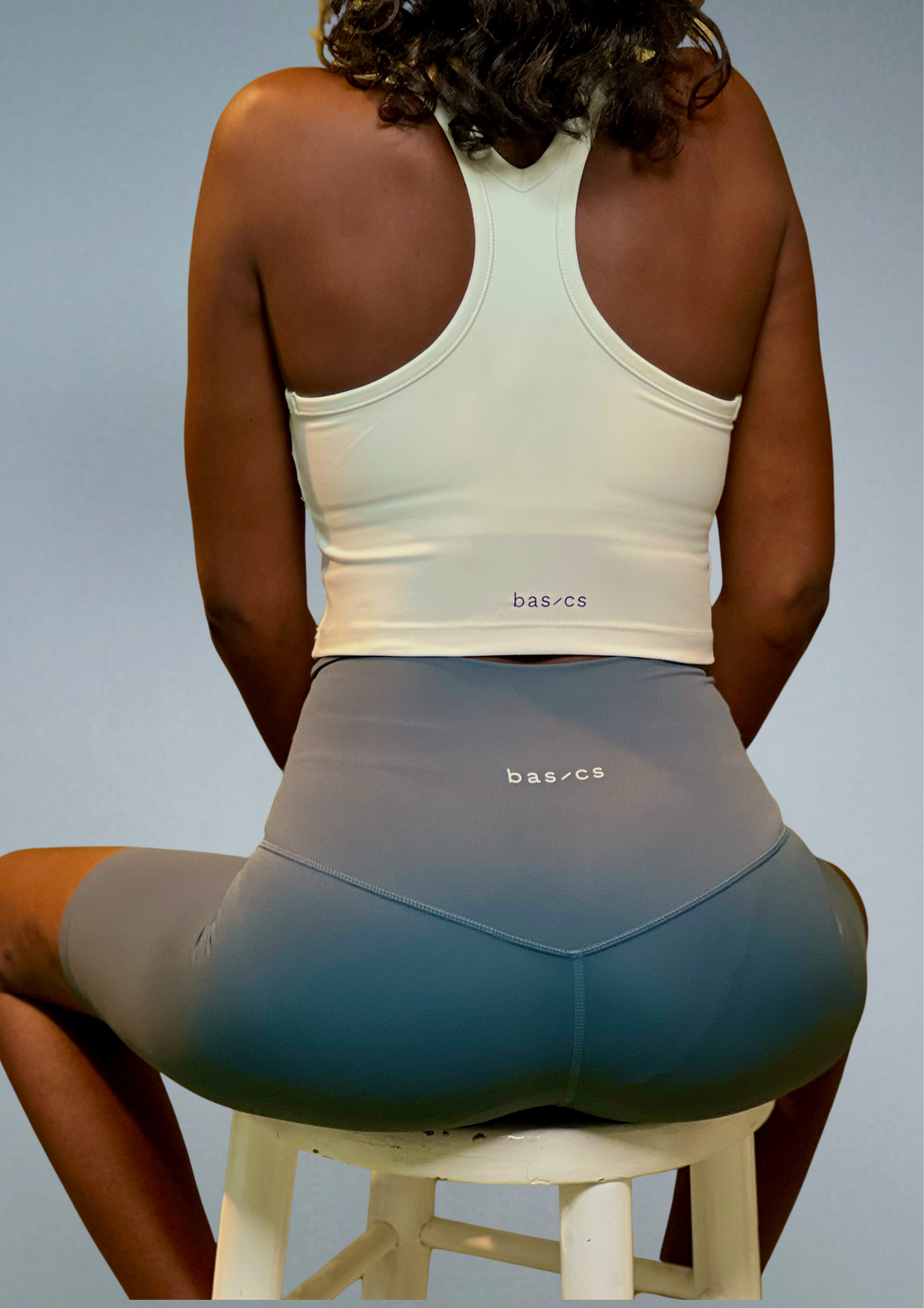coreflex™ racerback tank w/ built-in bra